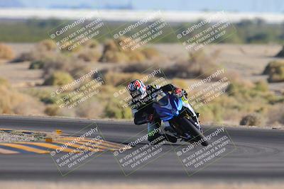 media/Nov-06-2023-Moto Forza (Mon) [[ce023d0744]]/3-Intermediate Group/Session 5 (Turn 4)/
